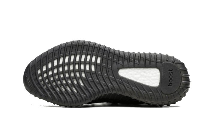 Yeezy-Boost-350-v2-Dazzling-Blue-Wethenew-4_1_800x.png